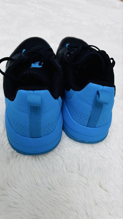 Artengo, buty sportowe, rozm. 37