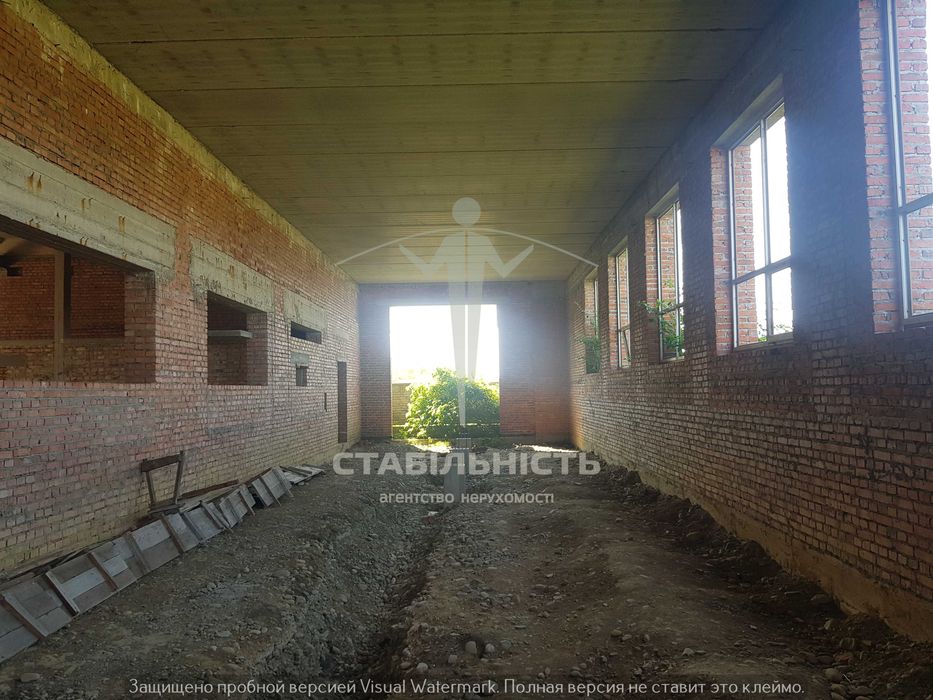 Продаж приміщення 1800 м2. Ділянка 68 с. Тисменицька траса. Під Бізнес