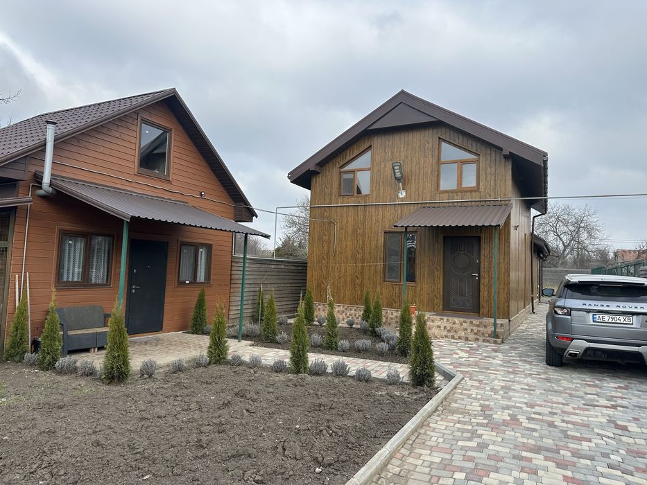 Будинок біля моря подобово