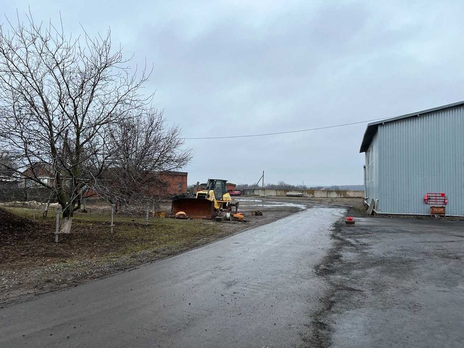 Виробничо-ремонтна  база з залізничною гілкою та АБЗ