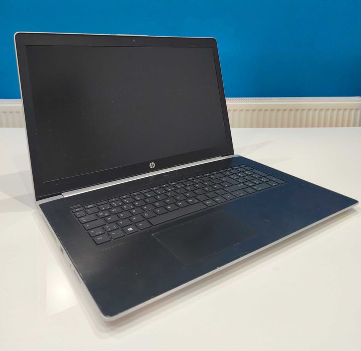 HP probook 470 g5 i7