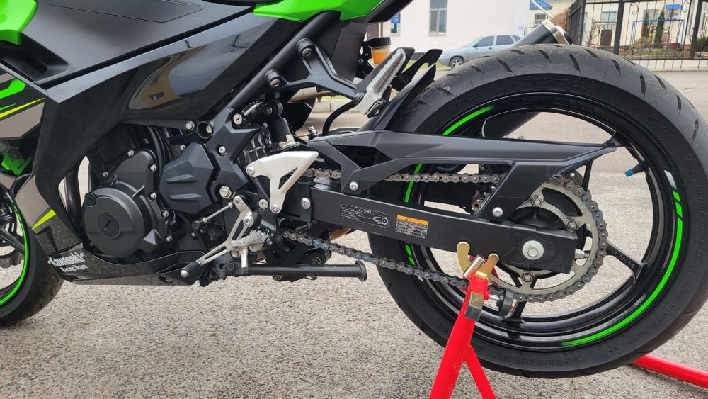 Kawasaki Ninja 400 2018p