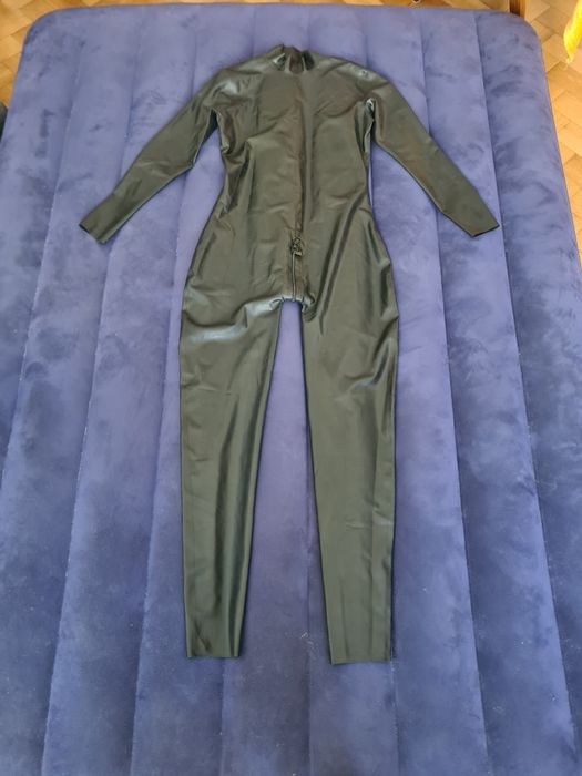 Lateksowy kombinezon Czarny latex catsuitgumowy kombinezon