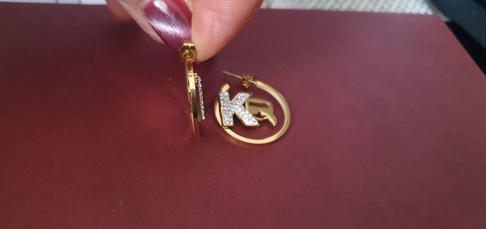 Kolczyki koła stał chirurgiczna