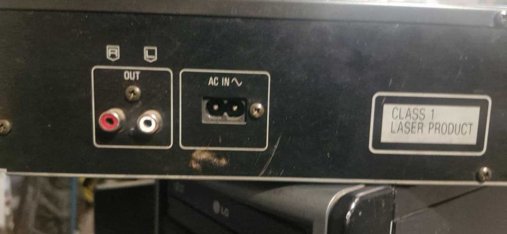 Проигрыватель компакт-дисков TECHNICS SL PG480A Оригинал исправен