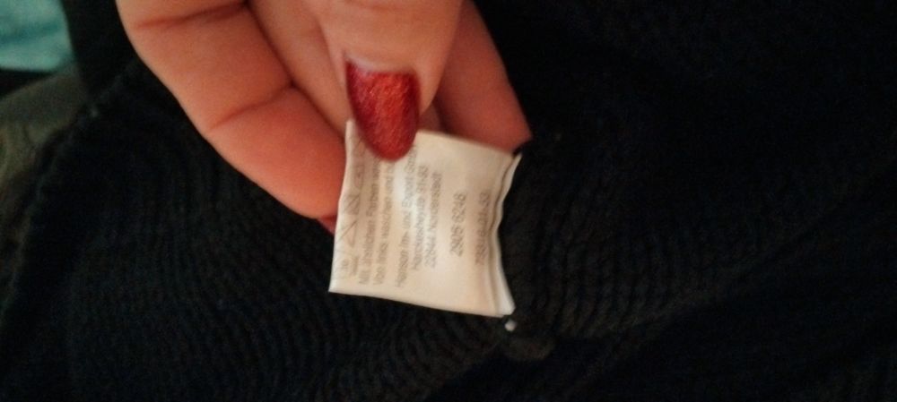 Sweter czarny Up Fashion rozm.  M