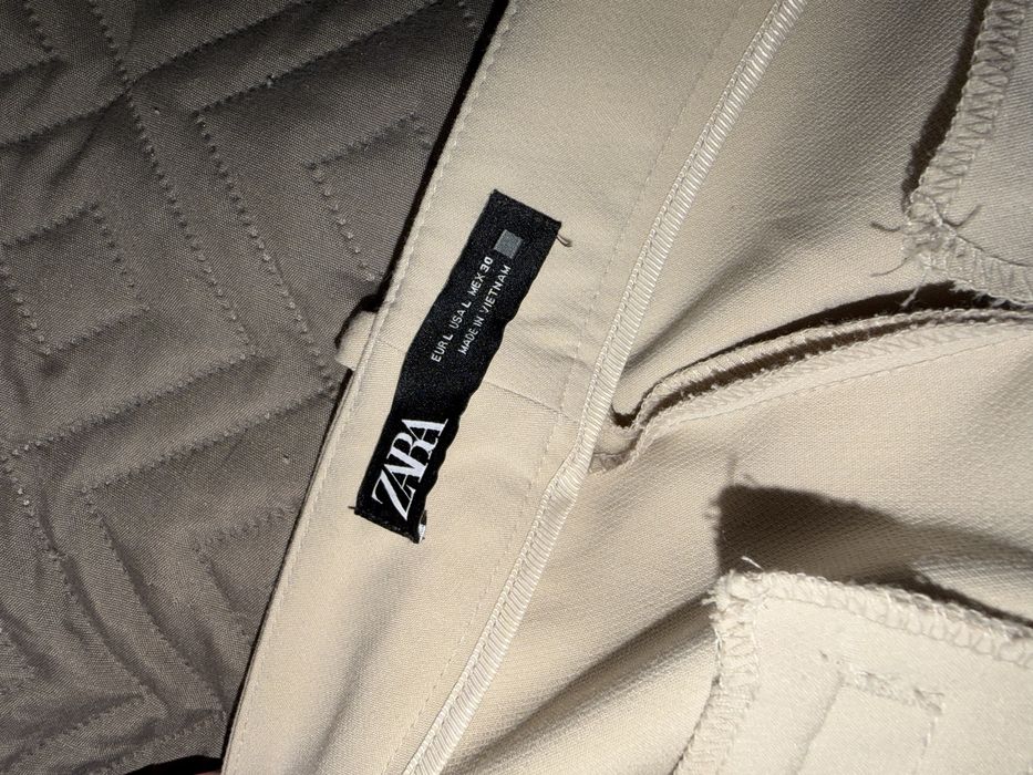 Бежеві штани брюки Zara з ременем
