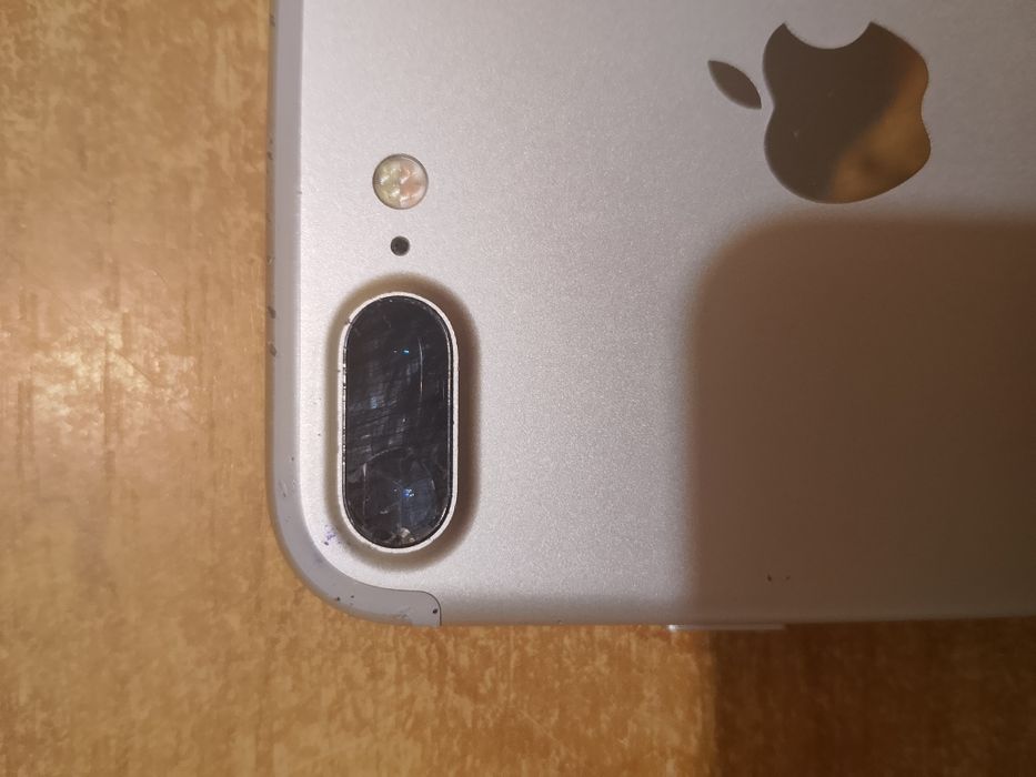 IPhone 7 plus б/в,IPhone 5s новий