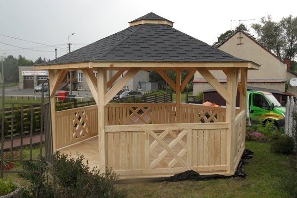 Altany ogrodowe i wiaty samochodowe