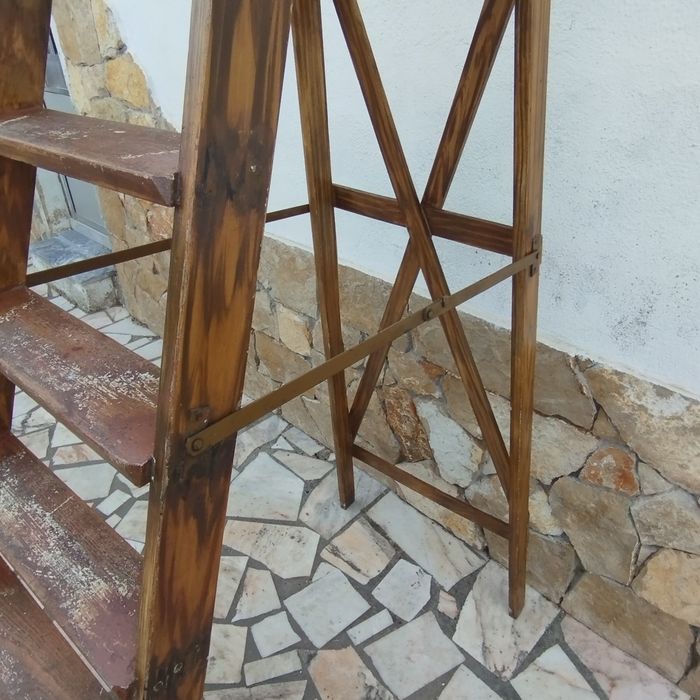 Escadote madeira vintage