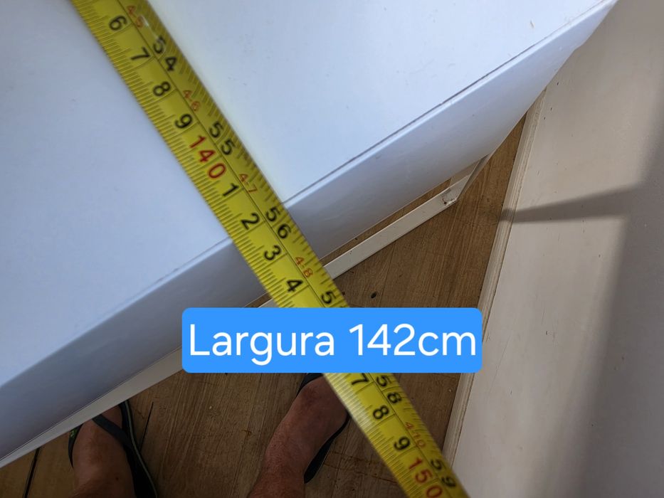 Secretária com 2 gavetas