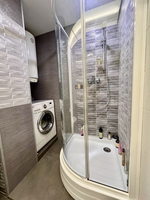 Пропонується сучасна  2- х кімнатна квартира на 3 Южний Ромакс