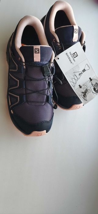 Продам кроссовки фирменные Salomon