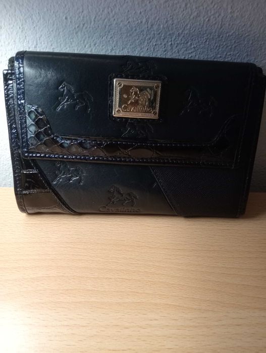 Carteira da cavalinho com com certificado