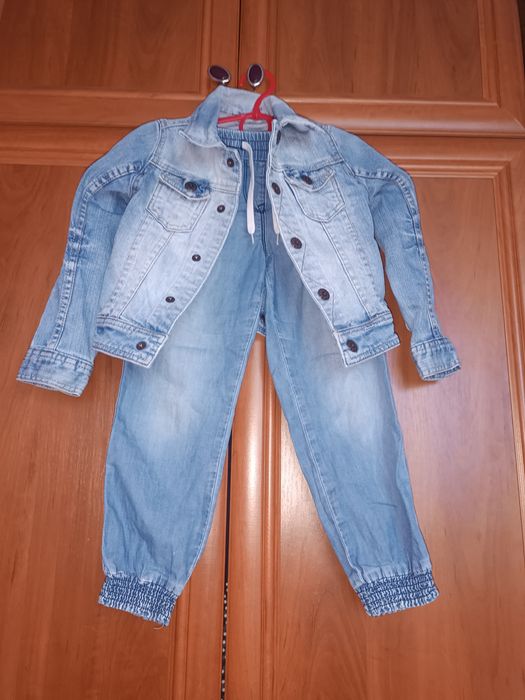 Джинсові речі для дівчинки