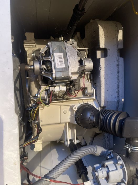 Пральна машинка ARISTON Hotpoint