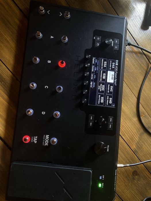 Гитарный процессор Line 6 Helix LT