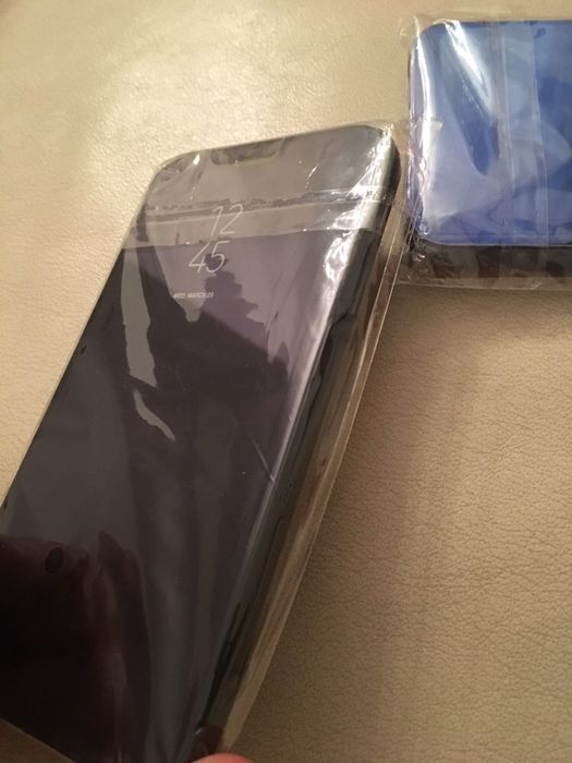 Capa Flip Samsung J4 (2018) Azul e Preta