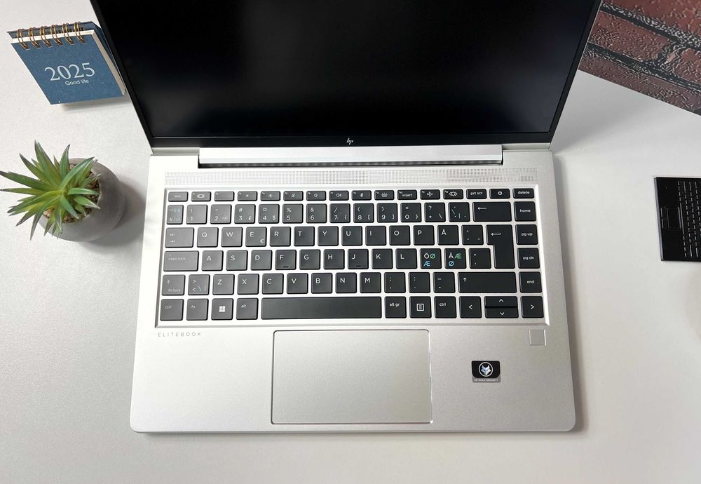 Ноутбук HP EliteBook 645 G9·AMD Ryzen 5 5625U·16GB+SSD256·IPS·2022 рік