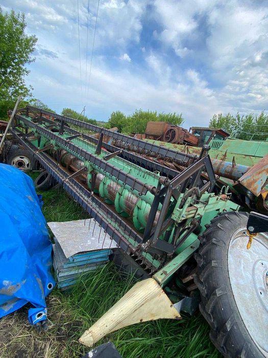 Продається комбайн зернозбиральний ДОН 1500Б 2010 рік + жатки