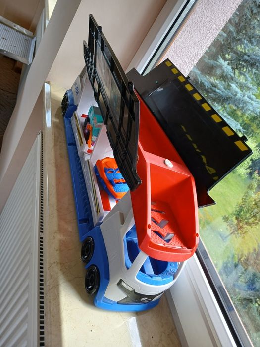 Продам дитячу машинку