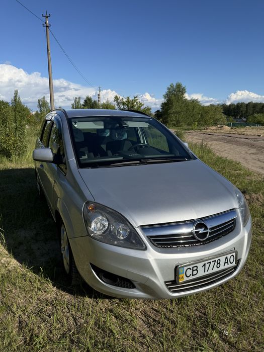 Opel Zafira B 2010