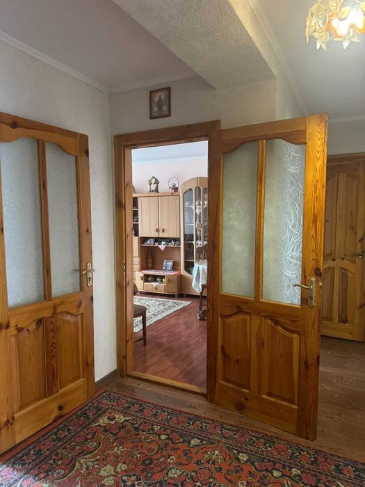 3-х кімнатна квартира, м. Жовква