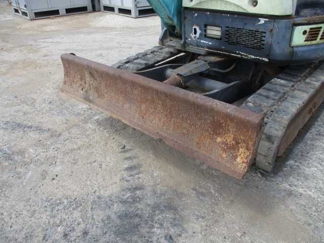 Экскаватор гусеничний Yanmar B3-6A