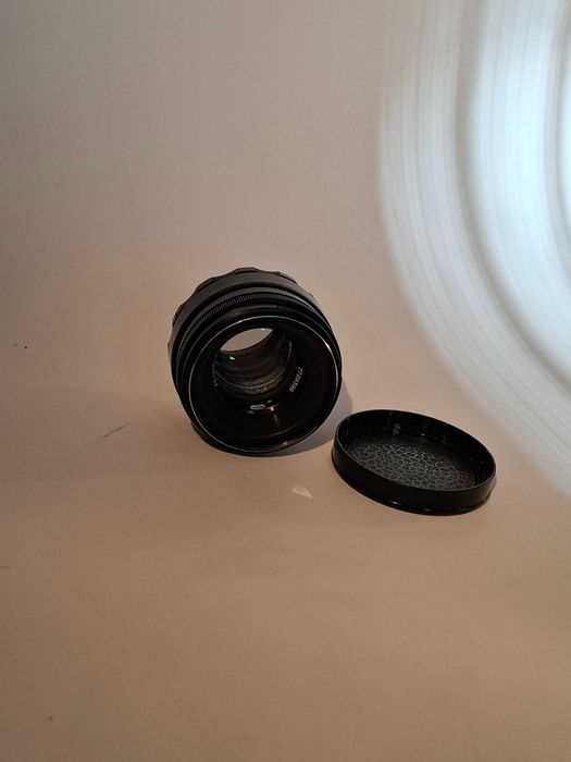 Zenit E +  Jupiter 37A + Helios 44-2 + filtr + osłona + lampa błyskowa