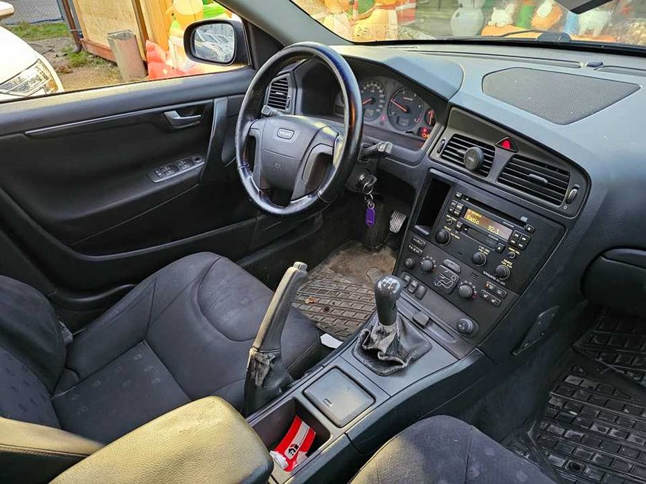 Volvo V70/opłaty aktualne/140KM/2.5diesel/2000r/podgrzewane fotele