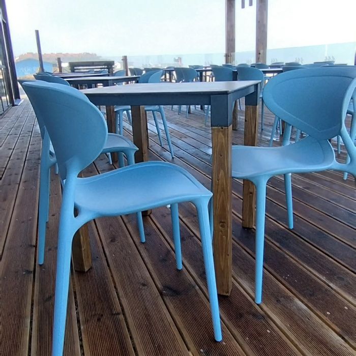 Mesas e cadeiras profissionais