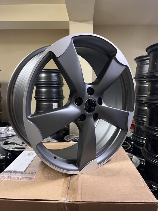 Jantes 18” / 19” Novas Estilo Audi Rotor S3