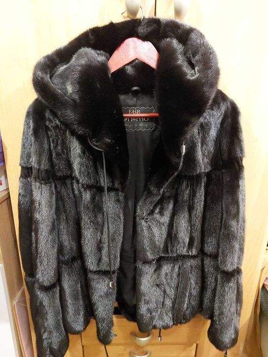 Шуба норковая с капюшоном 46 -48 автоледи