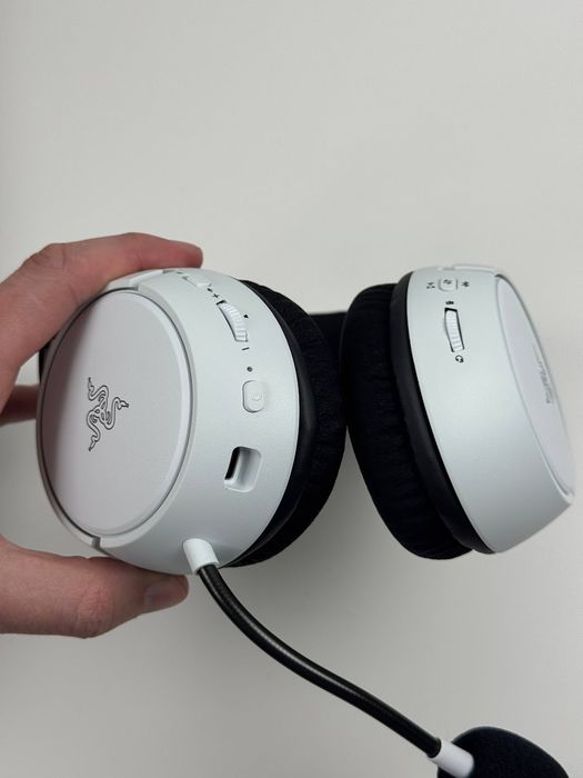 Słuchawki bezprzewodowe Razer Kaira HyperSpeed for Xbox White