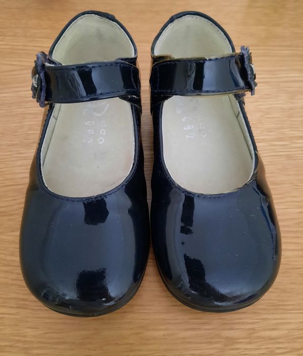 Sapatos criança / menina - n.⁰ 19
