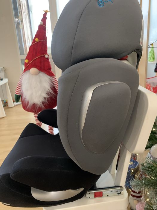 Дитяче автокрісло Cybex 15-36 кг