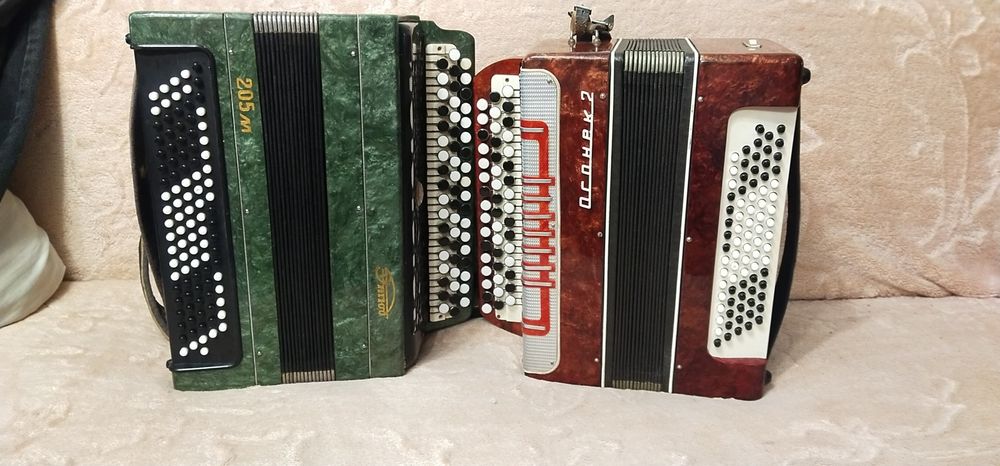 Малий баян (зменшений)Кіровський на 80басів.