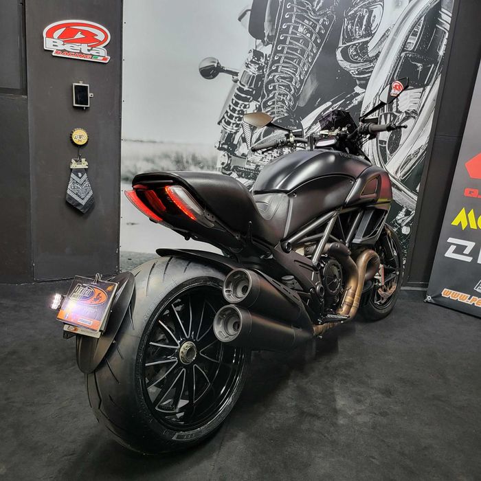 Ducati Diavel 1200