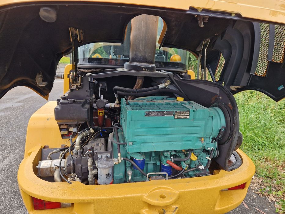 Pá carregadora Volvo L30