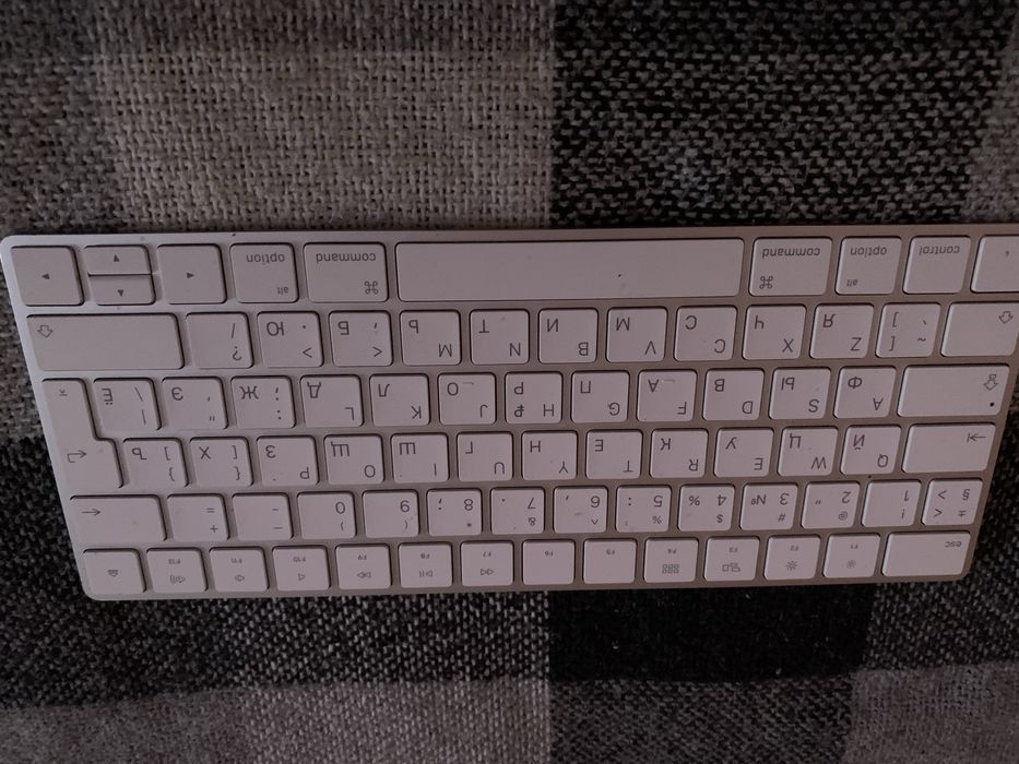 Клавіатура Apple Magic Keyboard 2 A1644 гарний стан