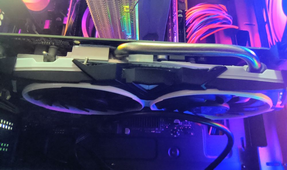 PC Gamer Core i7 6950(xeon 2630 v4)+ RX 570 4gb +16gb+SSD/HD 620GB