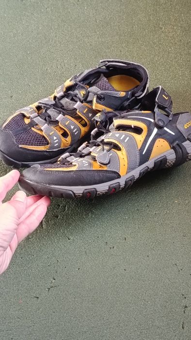 Кроссовки сандалии ECCO