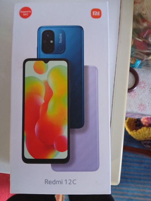Redmi 12 6/128 телефон в хорошому стані