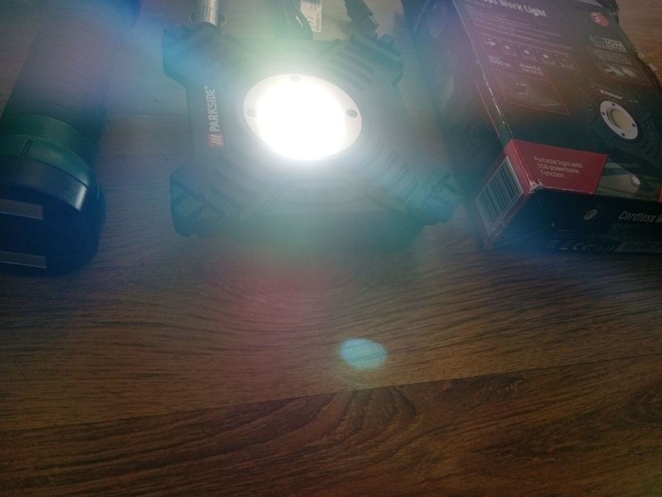 Halogen naswietlacz Parkside