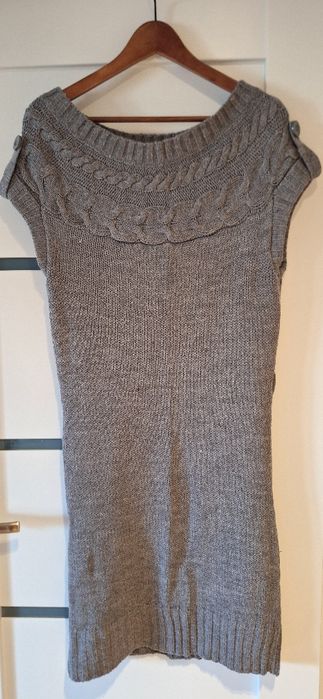 Sukienka- Sweter bez rękawów