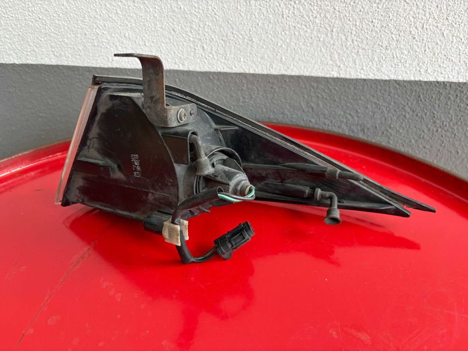 Pisca Frente Direito ssangyong musso