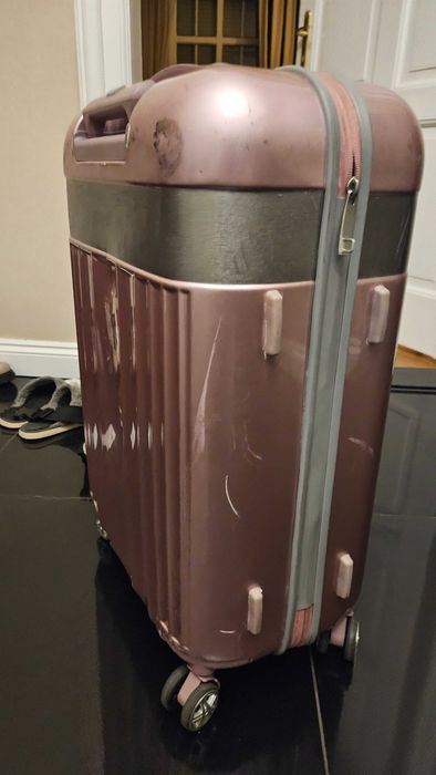 Walizka za symboliczną cenę 2