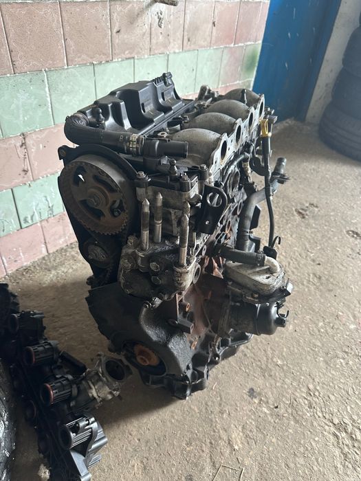 Мотор Mitsubishi aytlender 2012 року 2.2