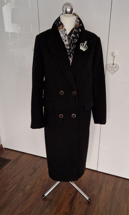 Elegancki płaszcz z wełną - Mohito