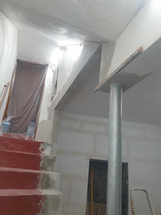 Trabalho com,  mudanças e pinturas onde for preciso